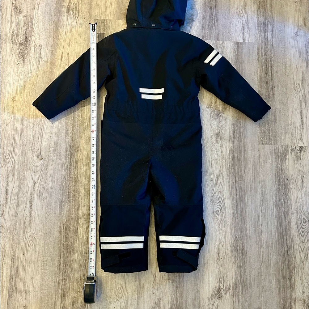 Lindberg
COLDEN WINTER OVERALL - BLACK
See pics for measurements - Picture 8 of 10